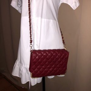 Red quilted crossbody